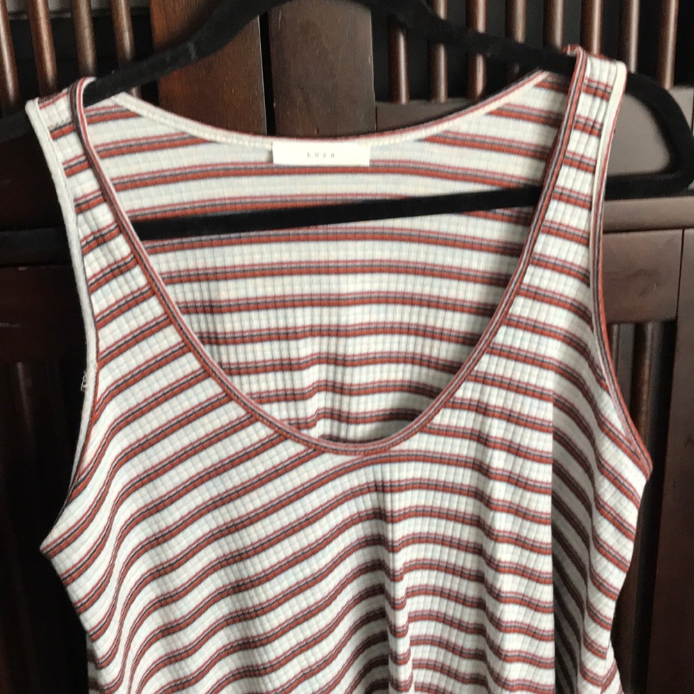 Tank top - Picture 3 of 4